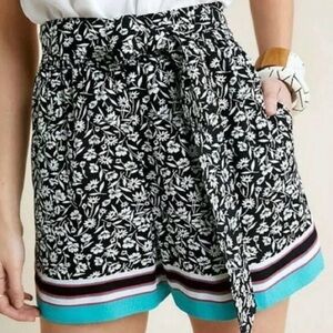 MAEVE by ANTHROPOLOGIE black floral short size XS